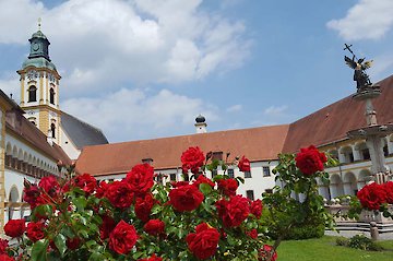 Kloster Reichersberg